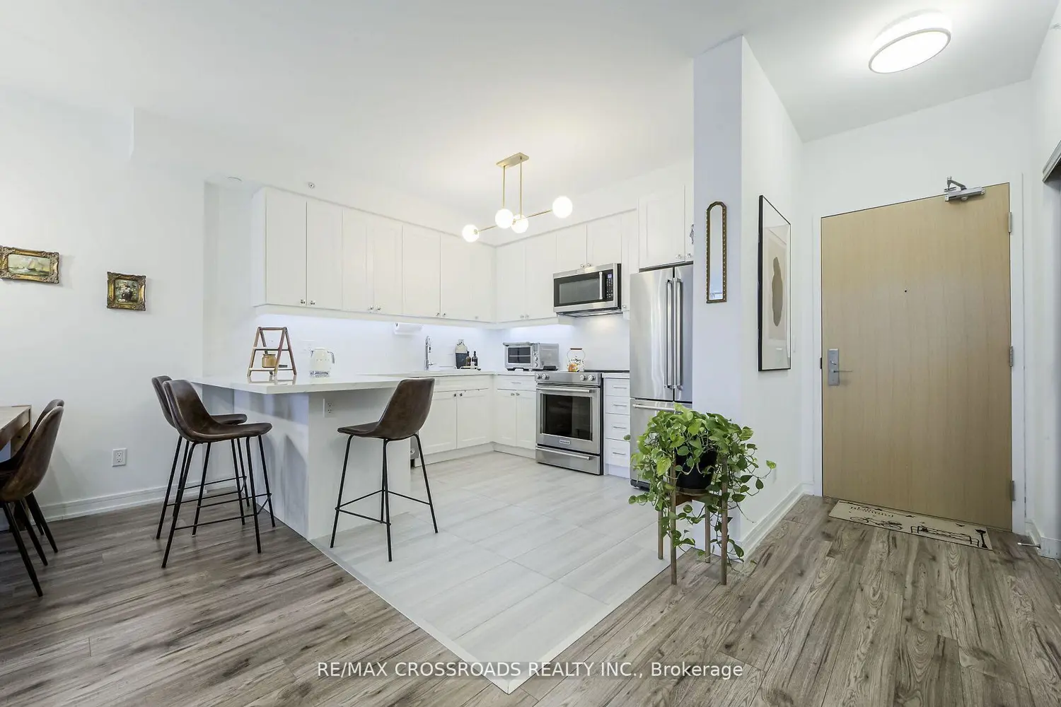 Additional image 6 of 621 Sheppard Avenue Tph10