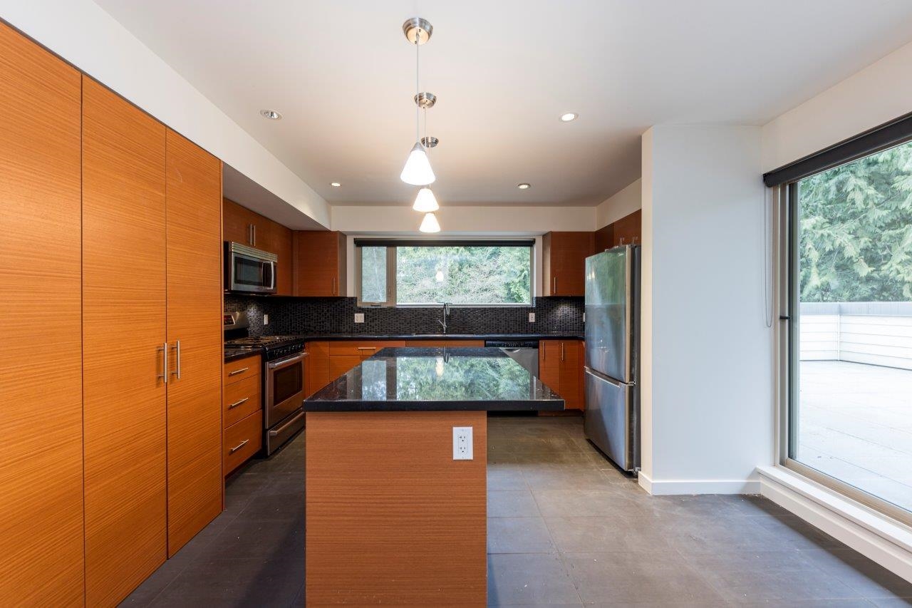 Additional image 4 of PH1-2832 Capilano Road, North Vancouver, BC, V7R 4H5