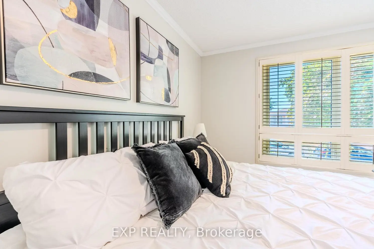 Additional image 9 of 172 Hanover Place