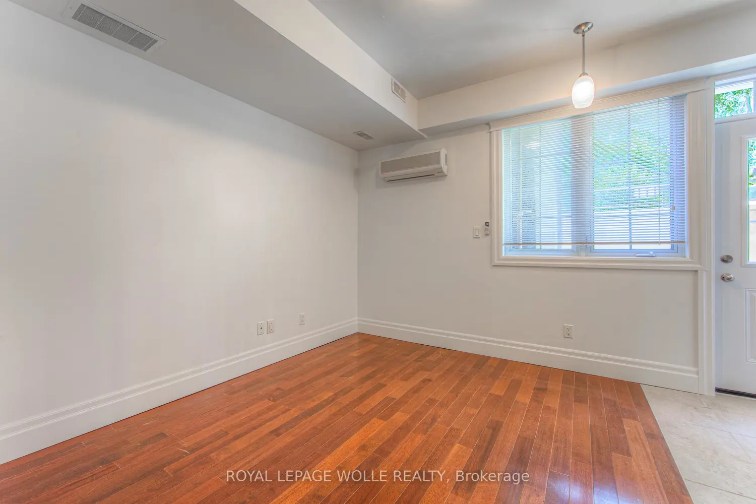 Additional image 10 of 555 King Street 109