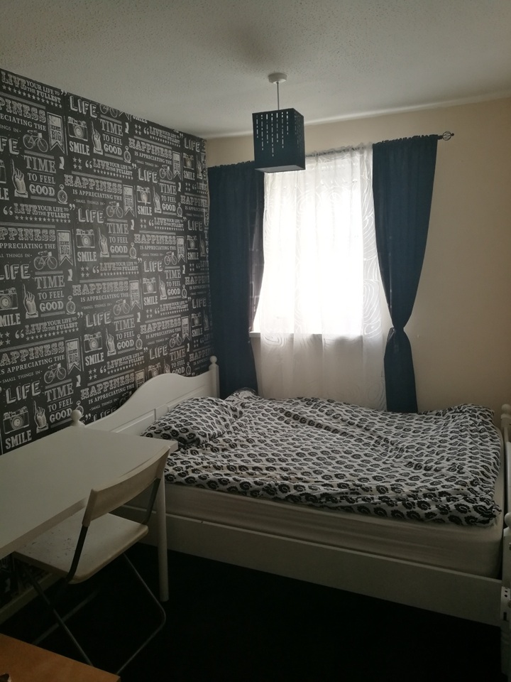Room in a Shared House, Servia Drive, LS7, N1 7GU
