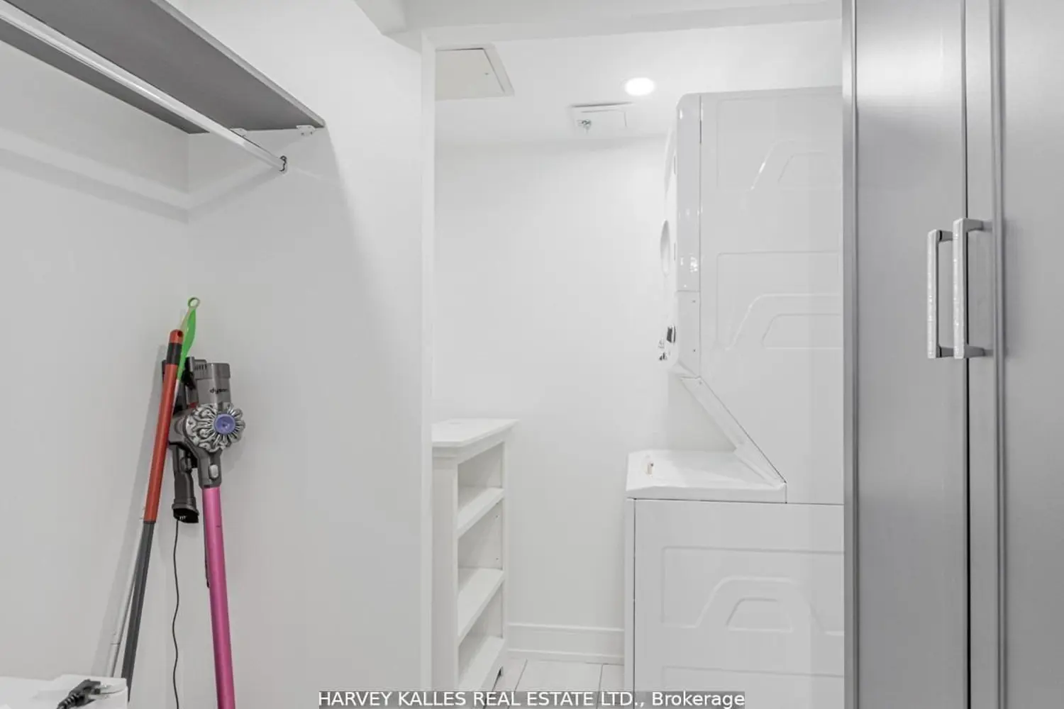 Additional image 19 of 5785 Yonge Street 509