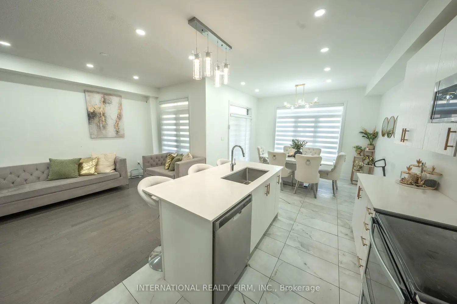 61 Tiberini Way photo 5