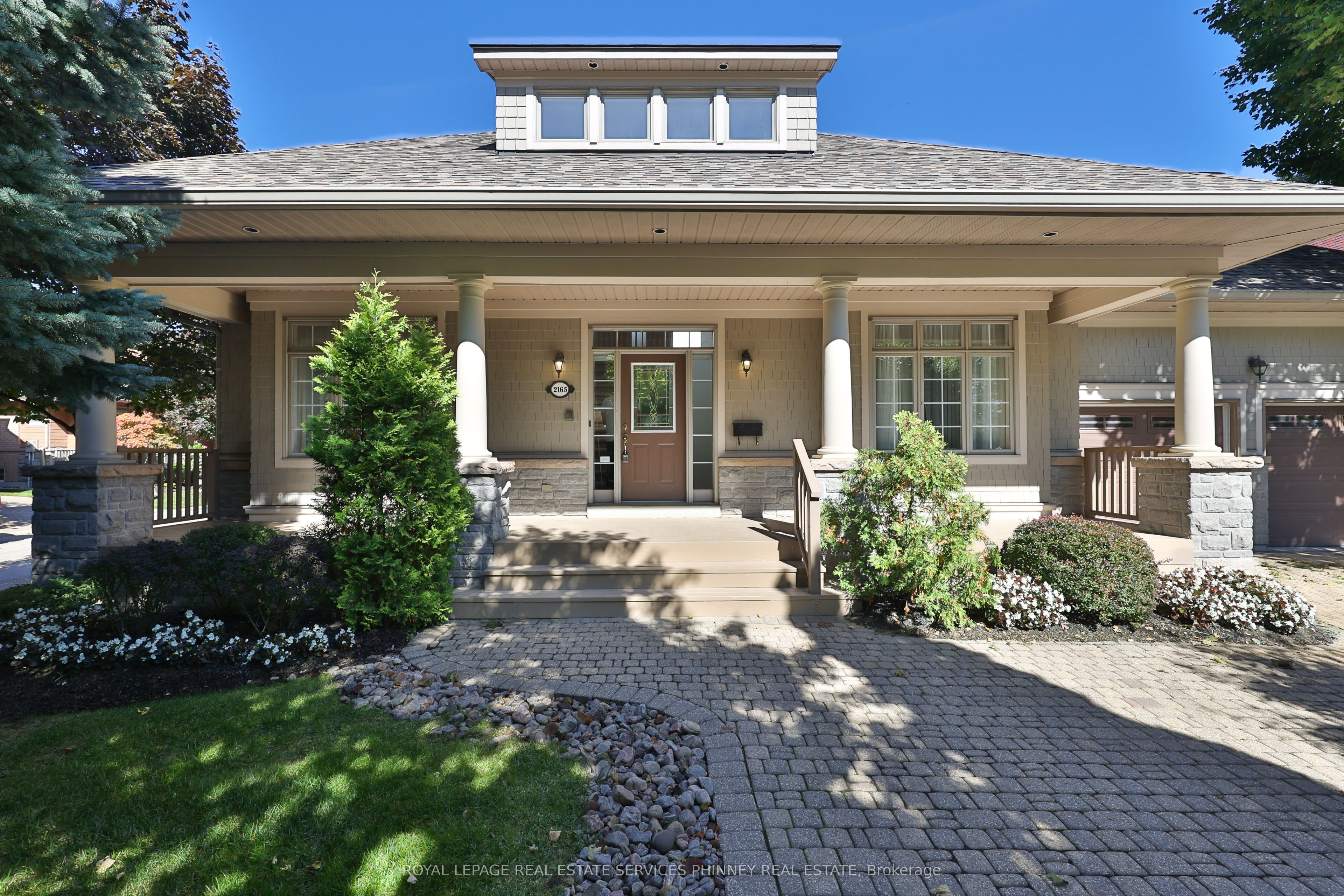 27-2165 Stavebank Road, Mississauga, ON, L5C 1T3