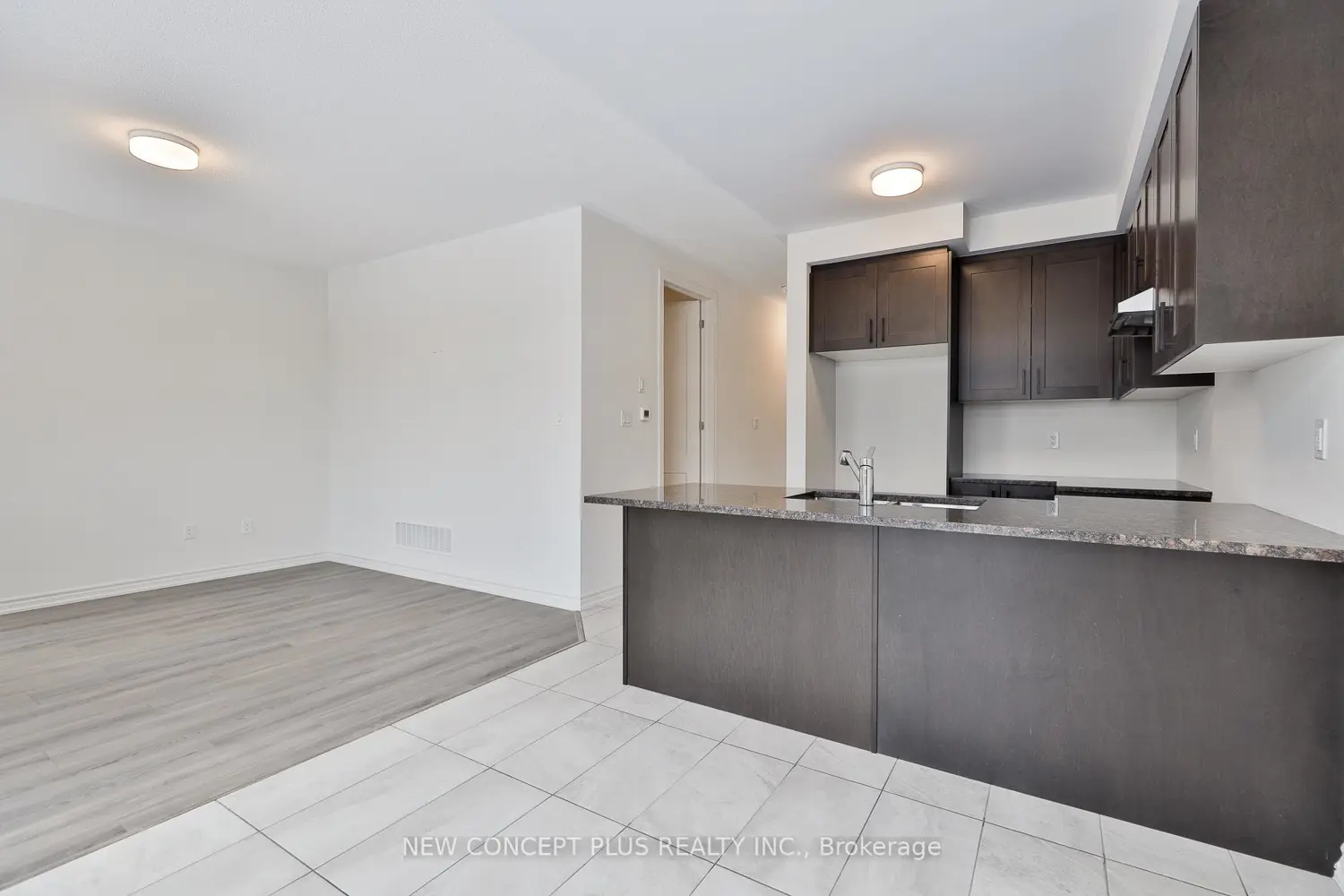 Additional image 10 of 492 Trevor Street