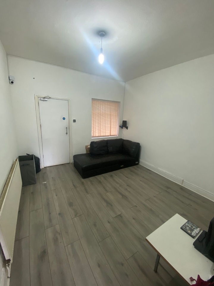 Additional image 3 of Room in a Shared House, Kenelm Road, B10, N1 7GU