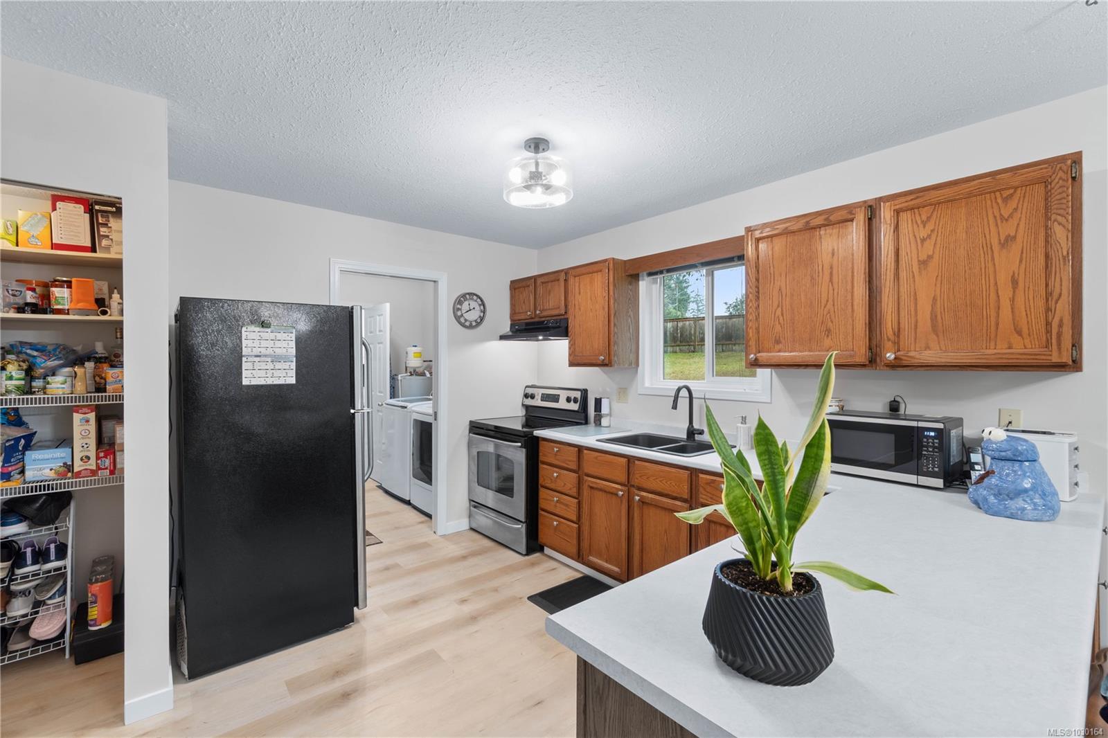 Additional image 6 of 2629 Labieux Road, Nanaimo, BC, V9T 3N3