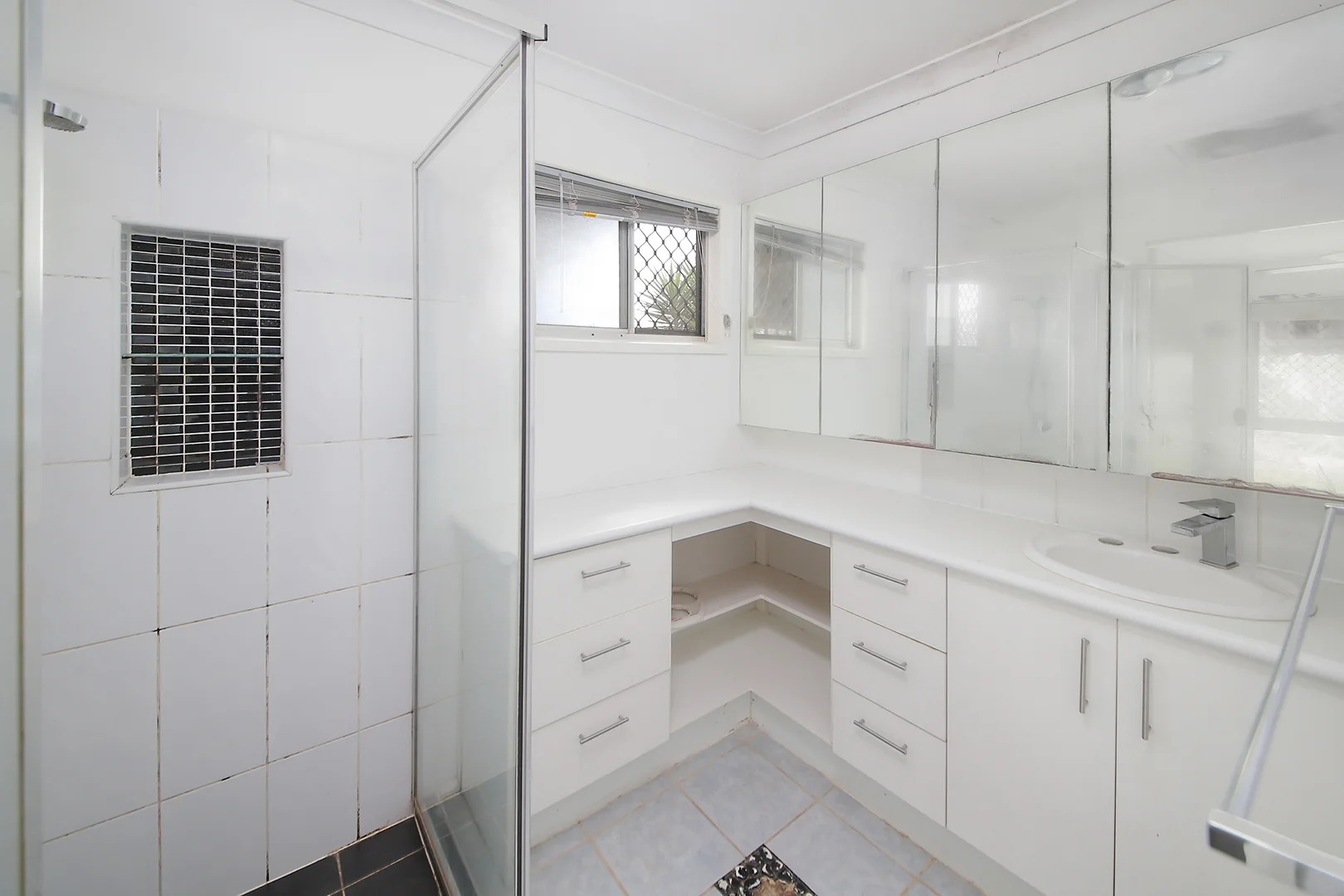 Additional image 11 of 2 Carramar Street, Loganlea QLD 4131