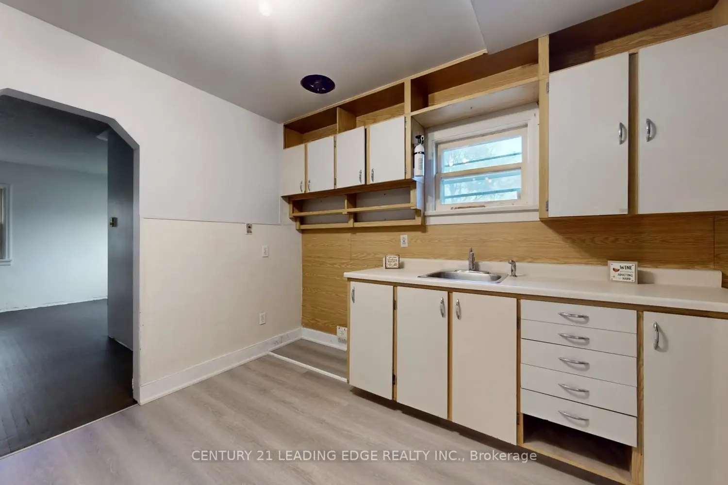 Additional image 11 of 277 Gibbons Street