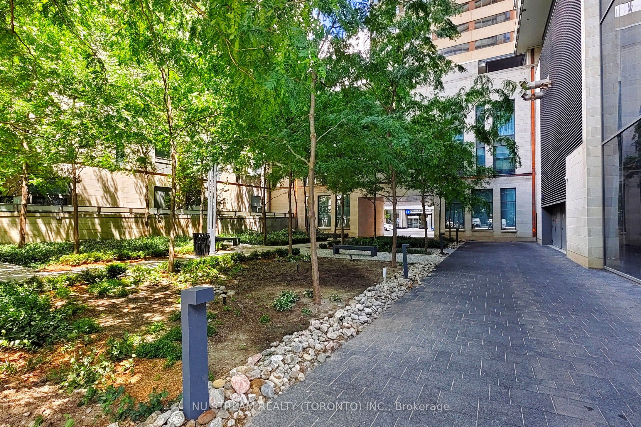 Additional image 2 of 1403-1080 Bay Street, Toronto, ON, M5S 0A5