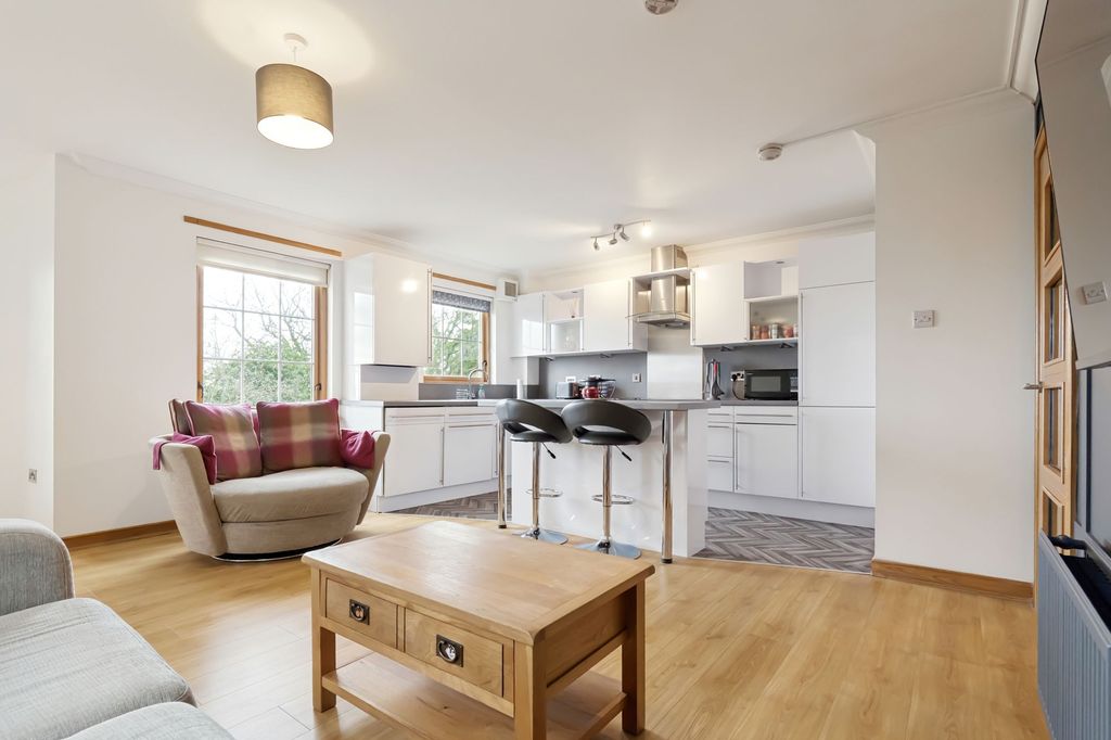 Additional image 5 of 3 bed flat for sale1/1, 2 Silver Birch Wynd, Port Glasgow PA14