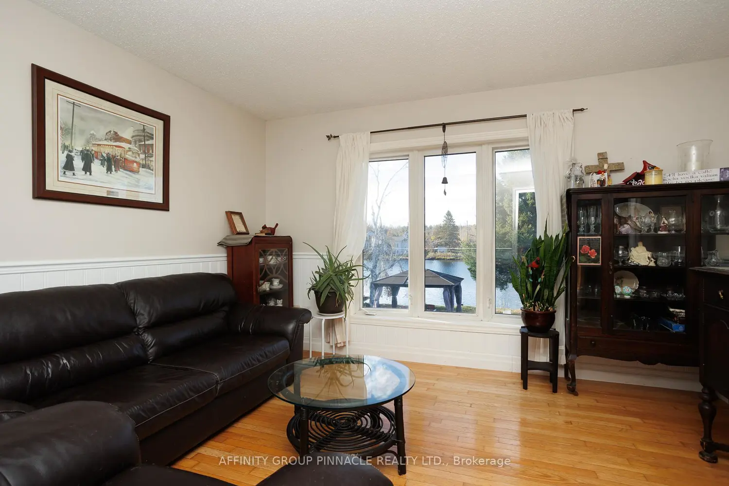 Additional image 10 of 18 Summerside Road