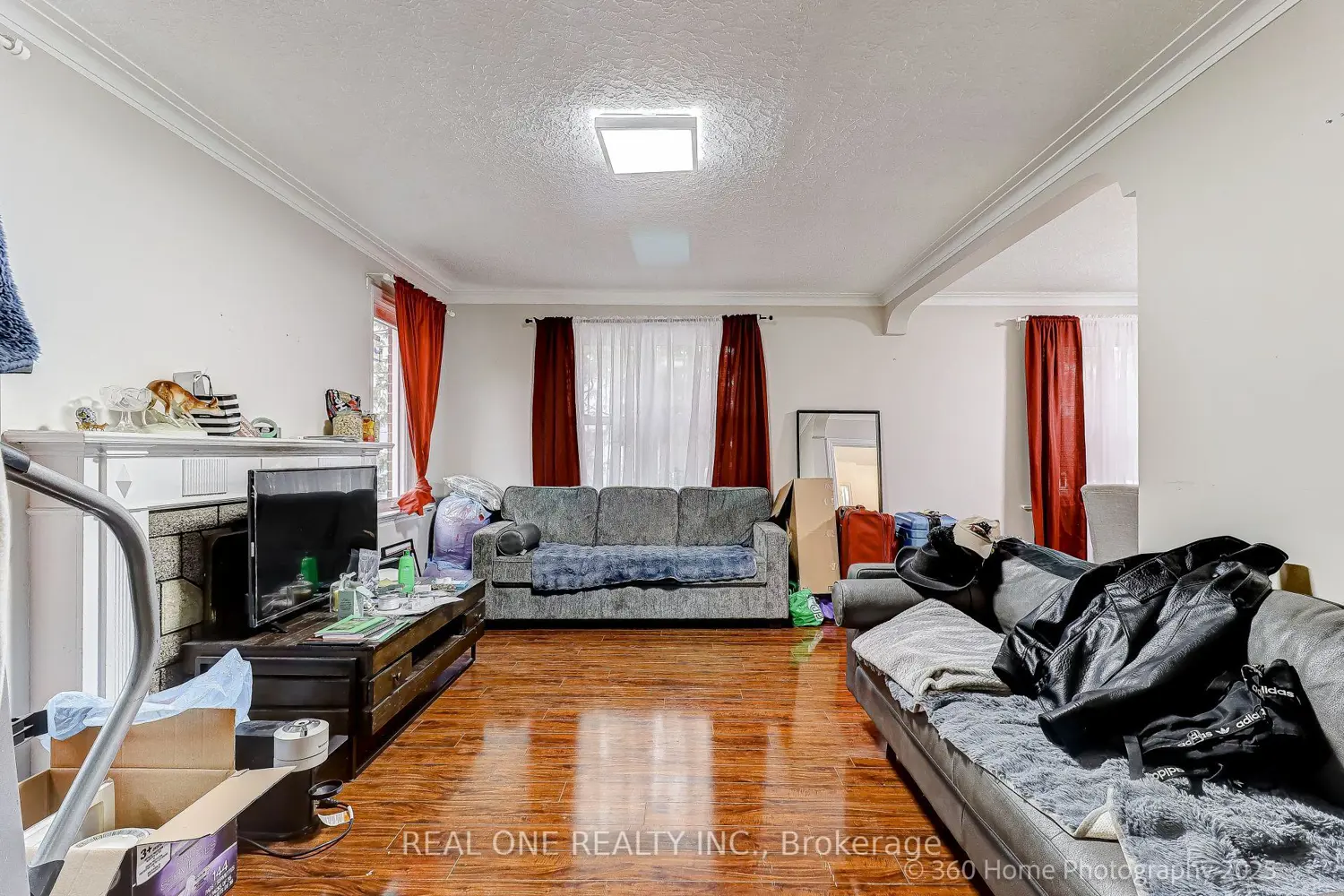 Additional image 6 of 212 Cummer Avenue