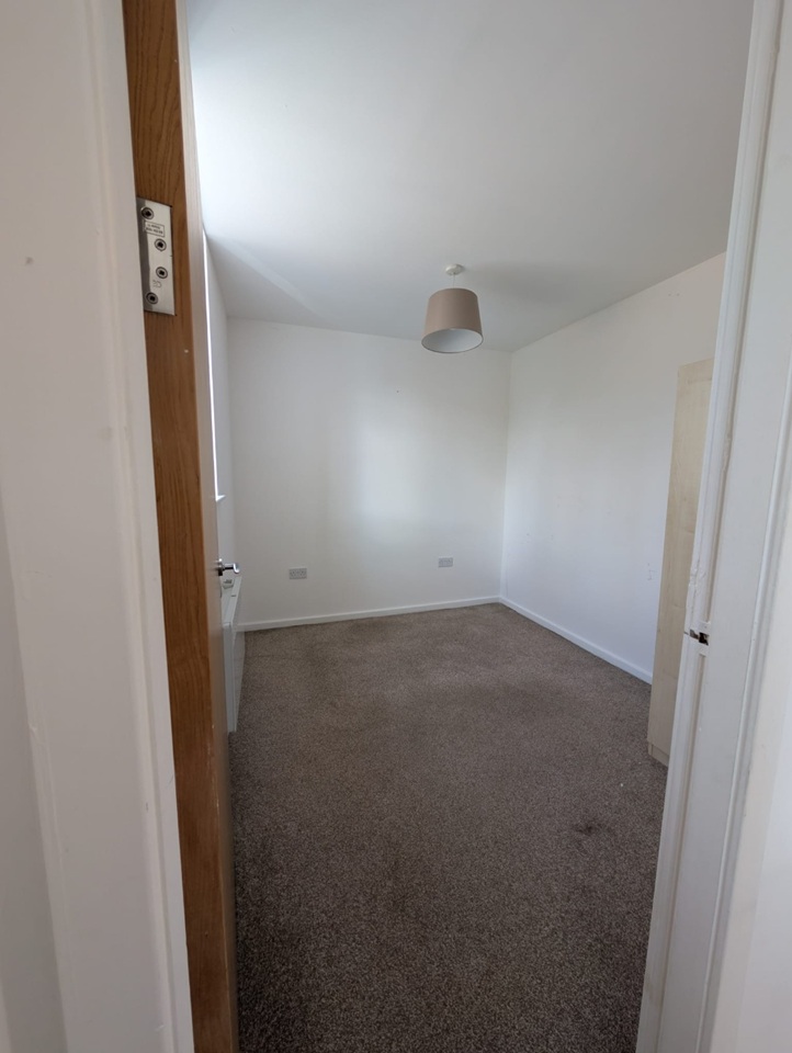 Additional image 5 of 2 Bed Flat, Buslingthorpe Lane, LS7, N1 7GU