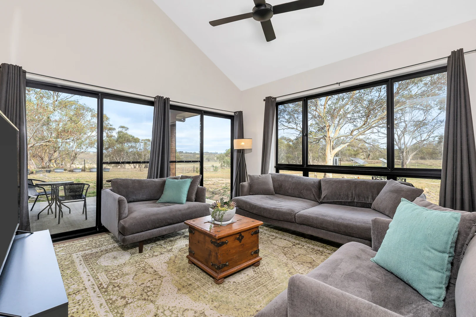 Additional image 4 of 10 Hilltop Road, Hill Top NSW 2628