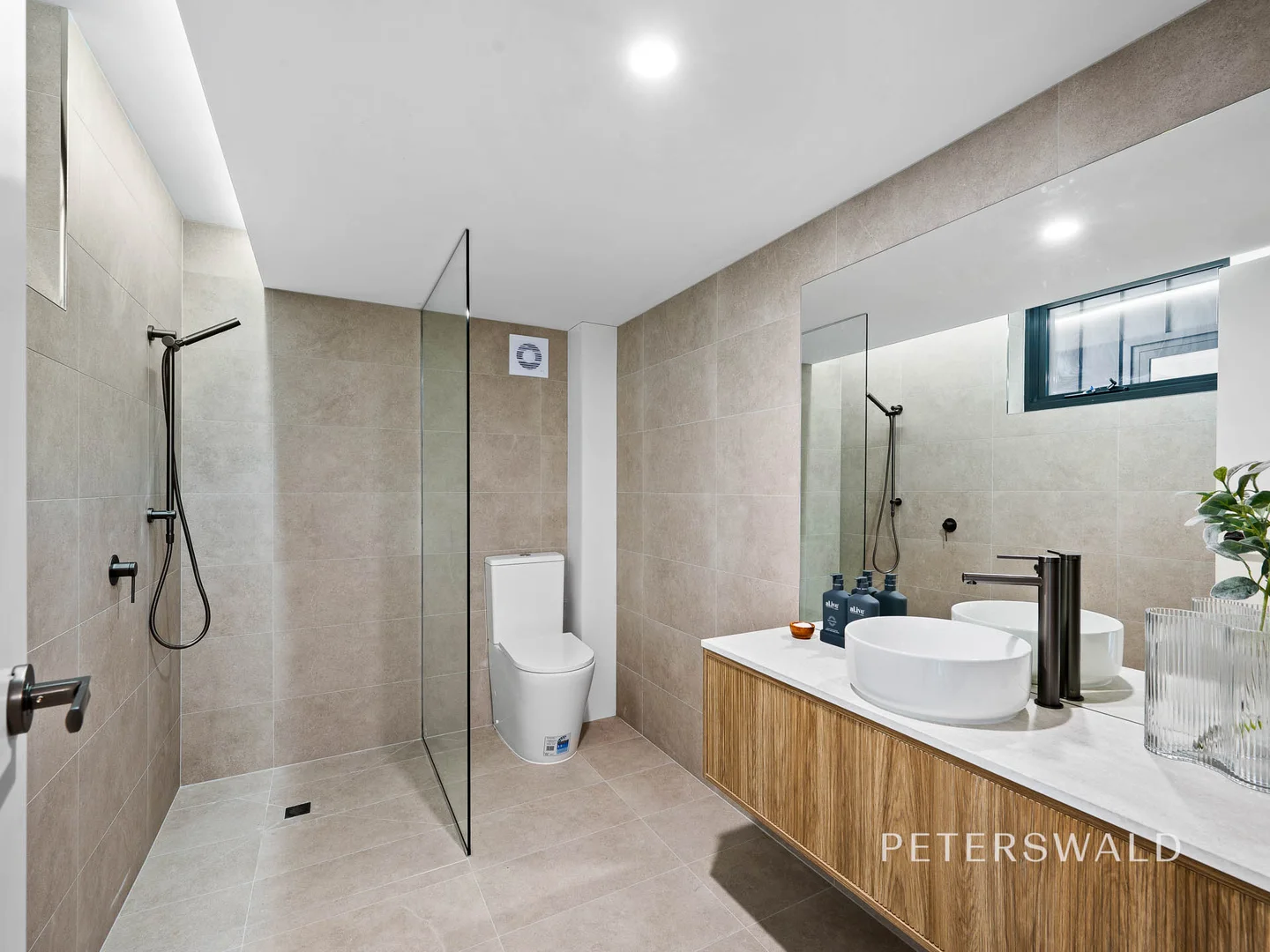 Additional image 19 of 5/224-226 Lenah Valley Road, Lenah Valley TAS 7008