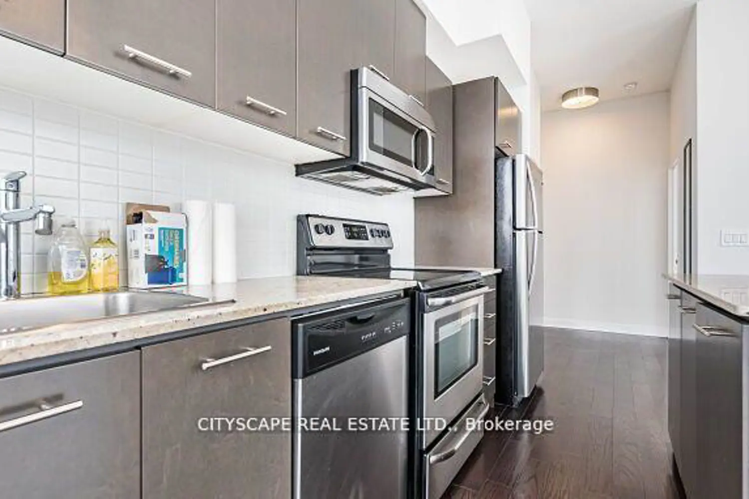 Additional image 10 of 360 Square One Drive 3205