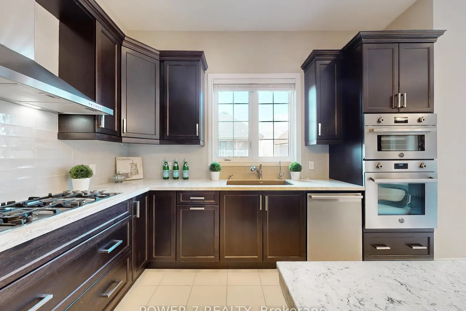 Additional image 8 of 61 Match Point Court