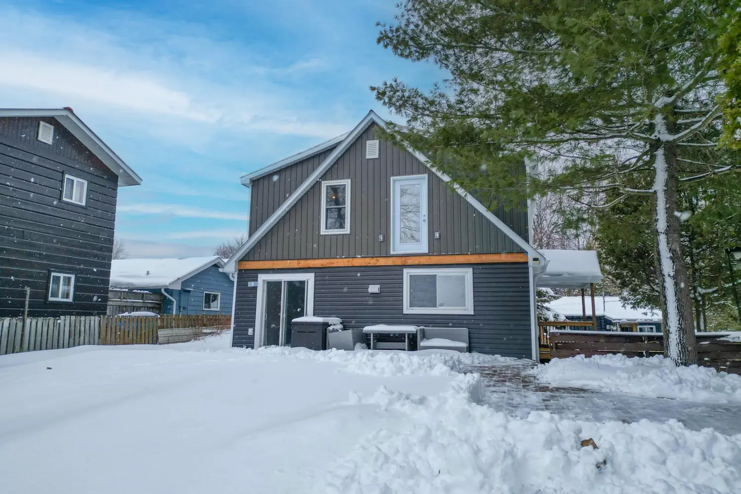 Additional image 6 of 12 Mowat Crescent