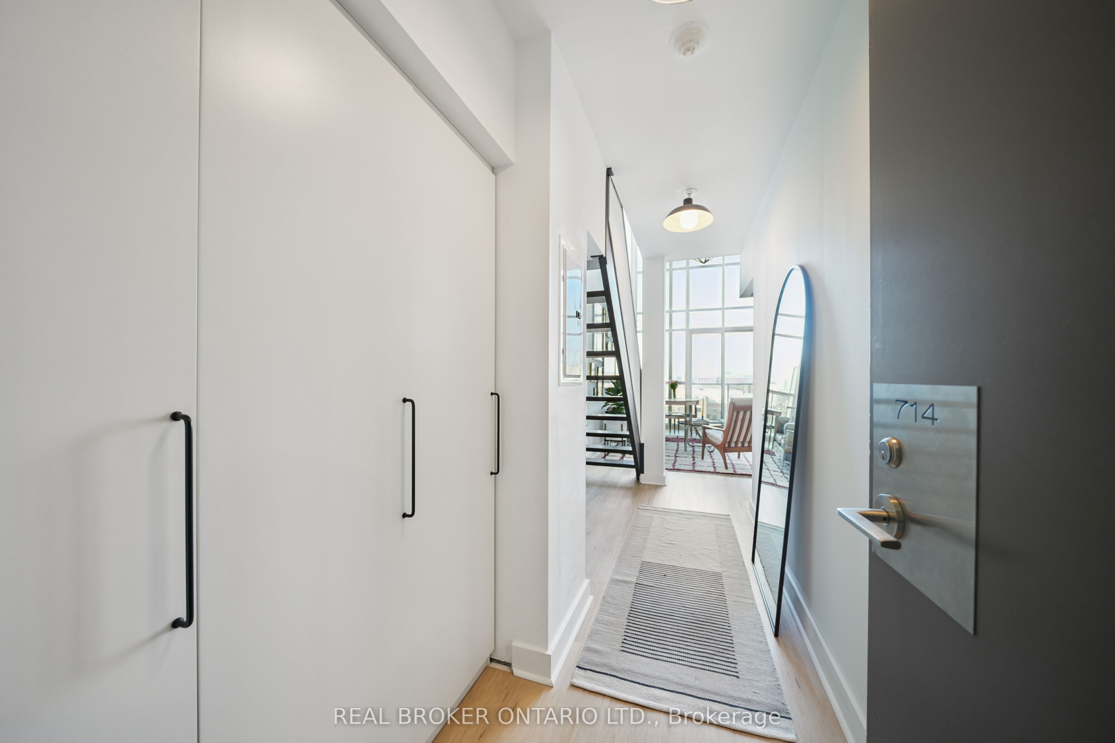 Additional image 2 of 714-5 Hanna Avenue, Toronto, ON, M6K 0B3