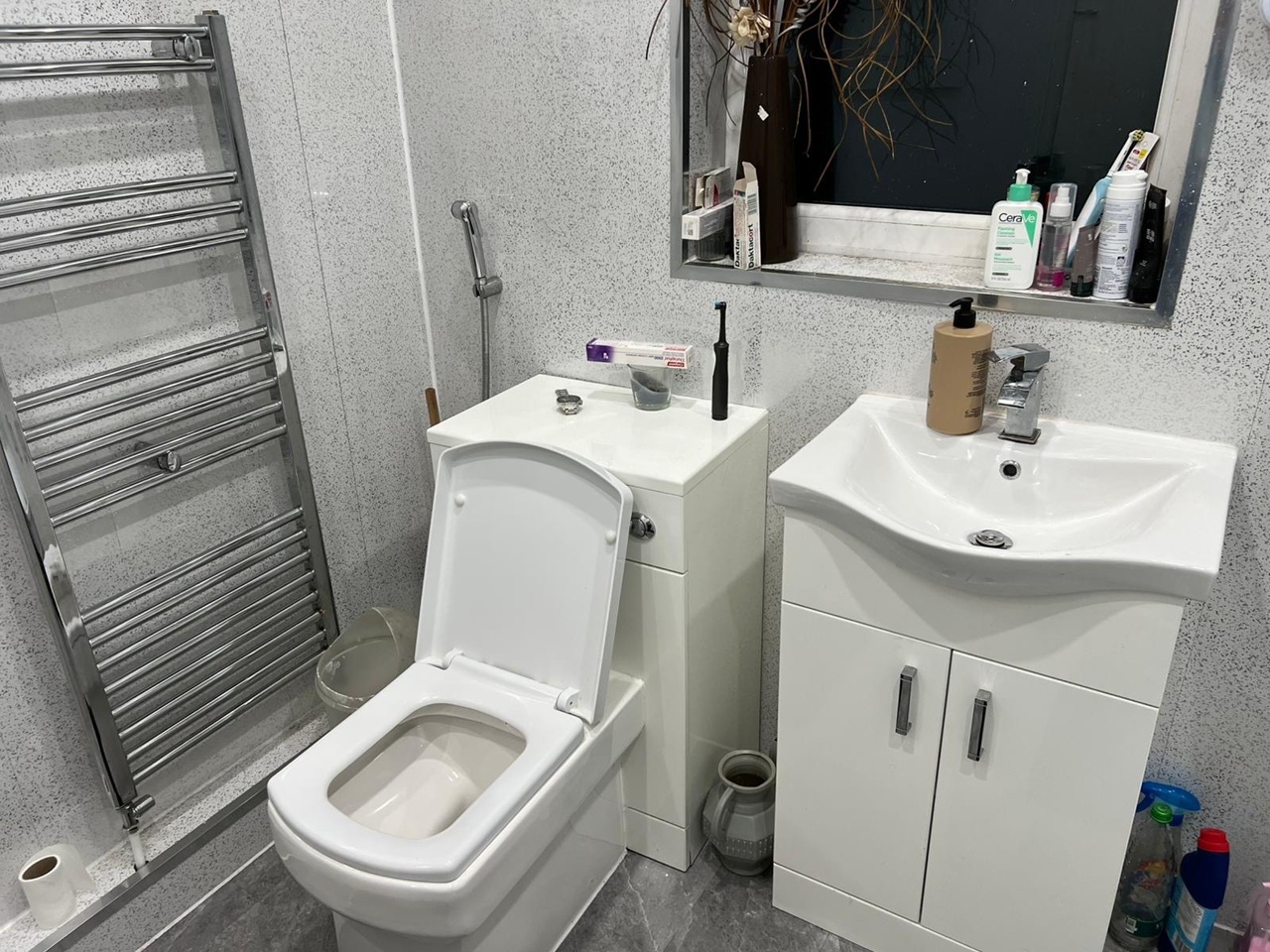 Additional image 3 of Room in a Shared House, Gill St, M9, N1 7GU