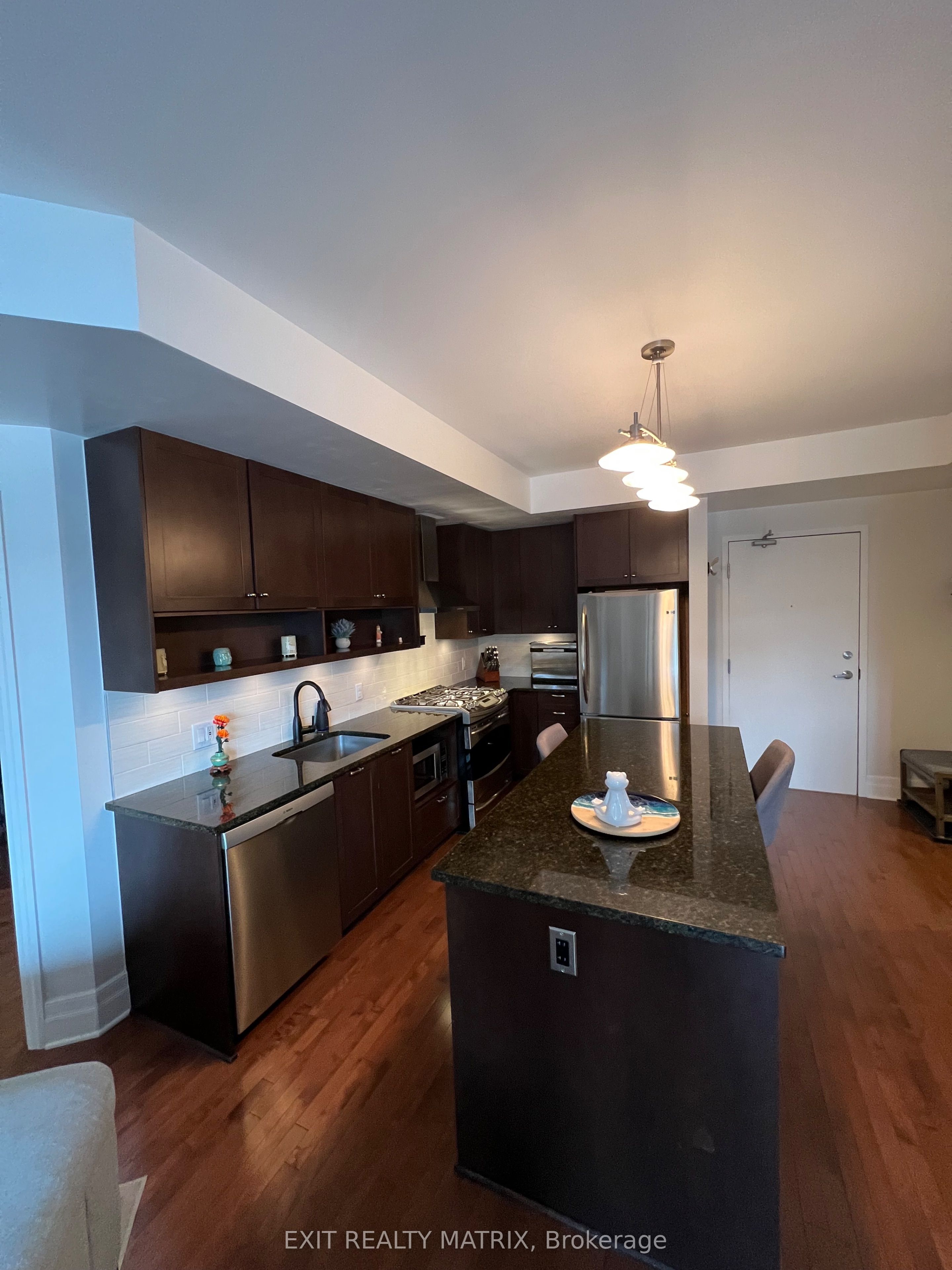 Additional image 3 of 218-808 Bronson Avenue, Ottawa, ON, K1S 5A4