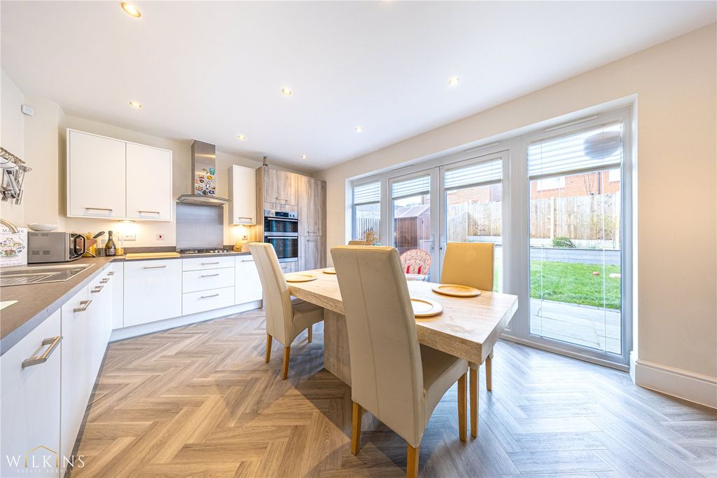 Additional image 2 of 3 bed semi-detached house for saleSilverdale Grove, Amington, Tamworth, Staffordshire B77