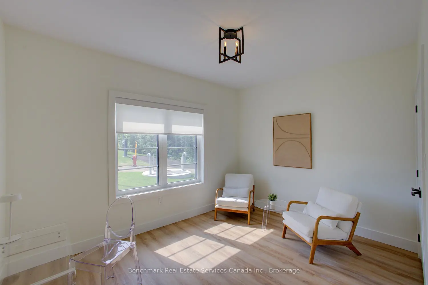 Additional image 6 of 1182 Queen Street 26