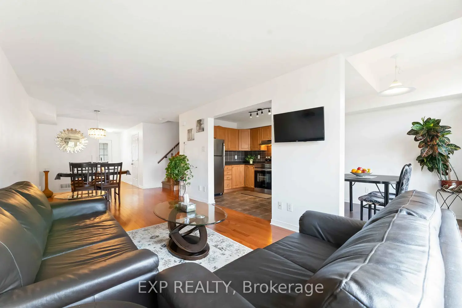 438 Haresfield Court