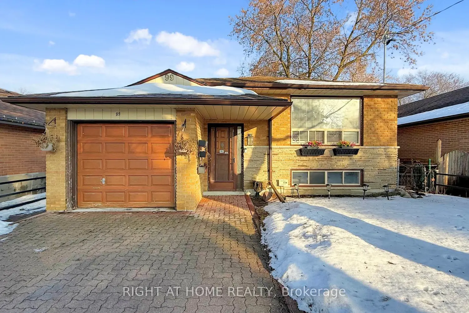 99 Poplar Road