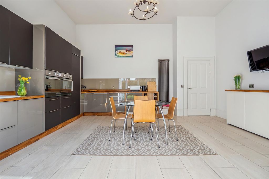 Additional image 46 of 3 bed flat for saleHelenslee Road, Dumbarton G82