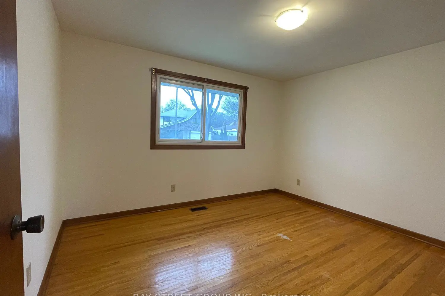 Additional image 6 of 6826 Stokes Street