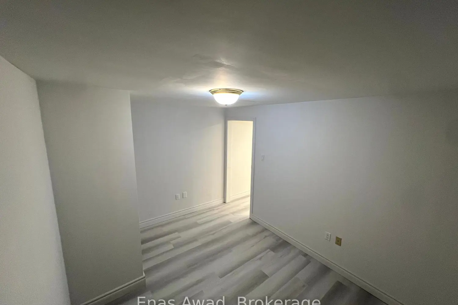 Additional image 12 of 1402 Clearview Drive