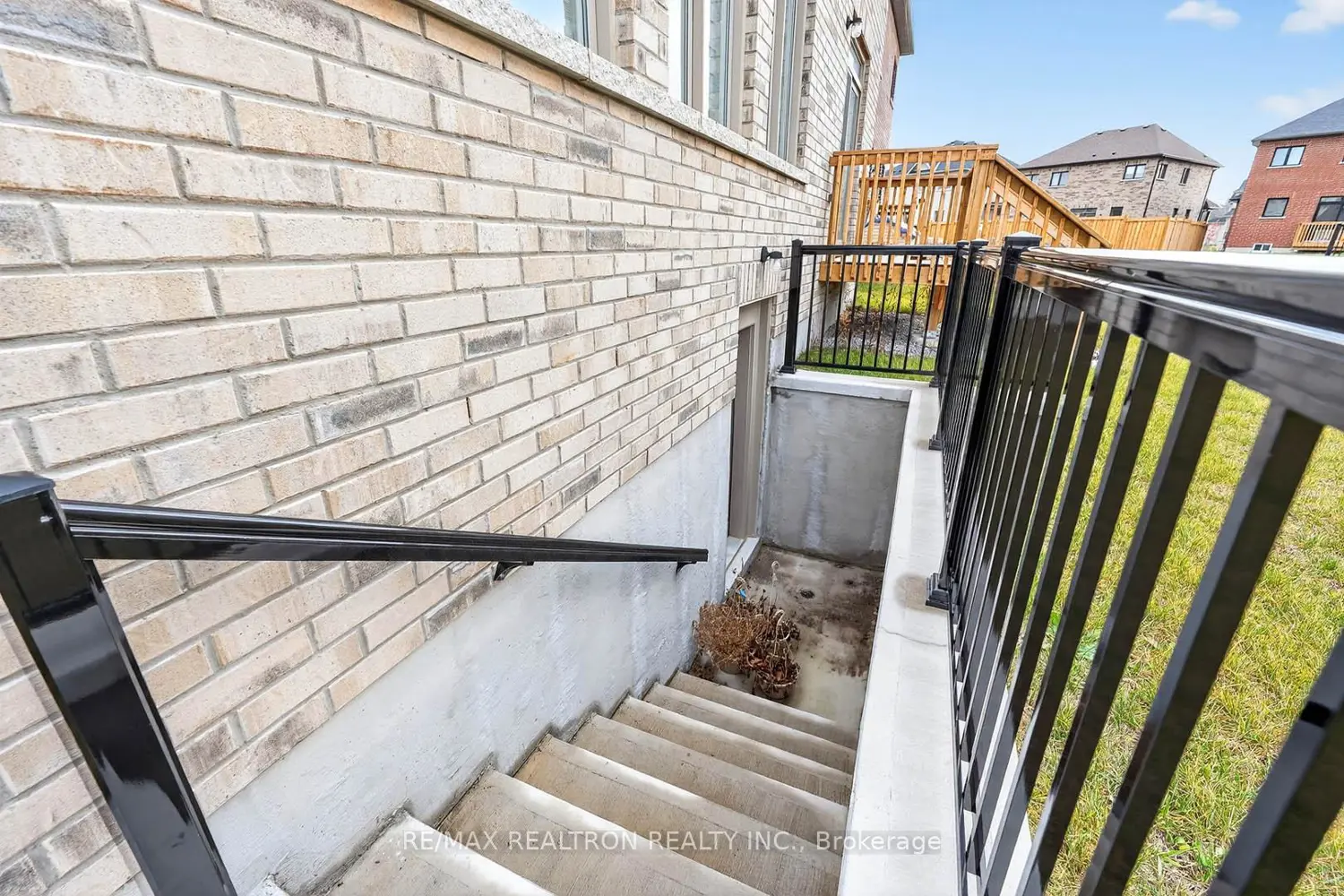 Additional image 19 of 40 Wakefield Boulevard