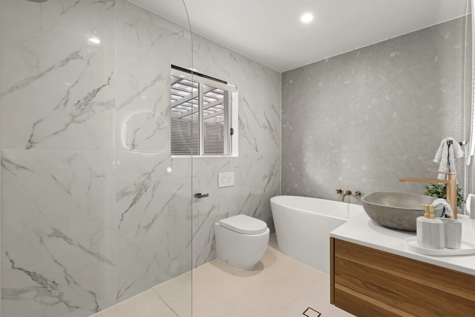 Additional image 20 of 7 McCleary Street, Sorrento QLD 4217