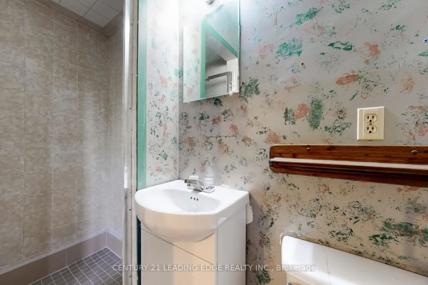 Additional image 15 of 277 Gibbons Street