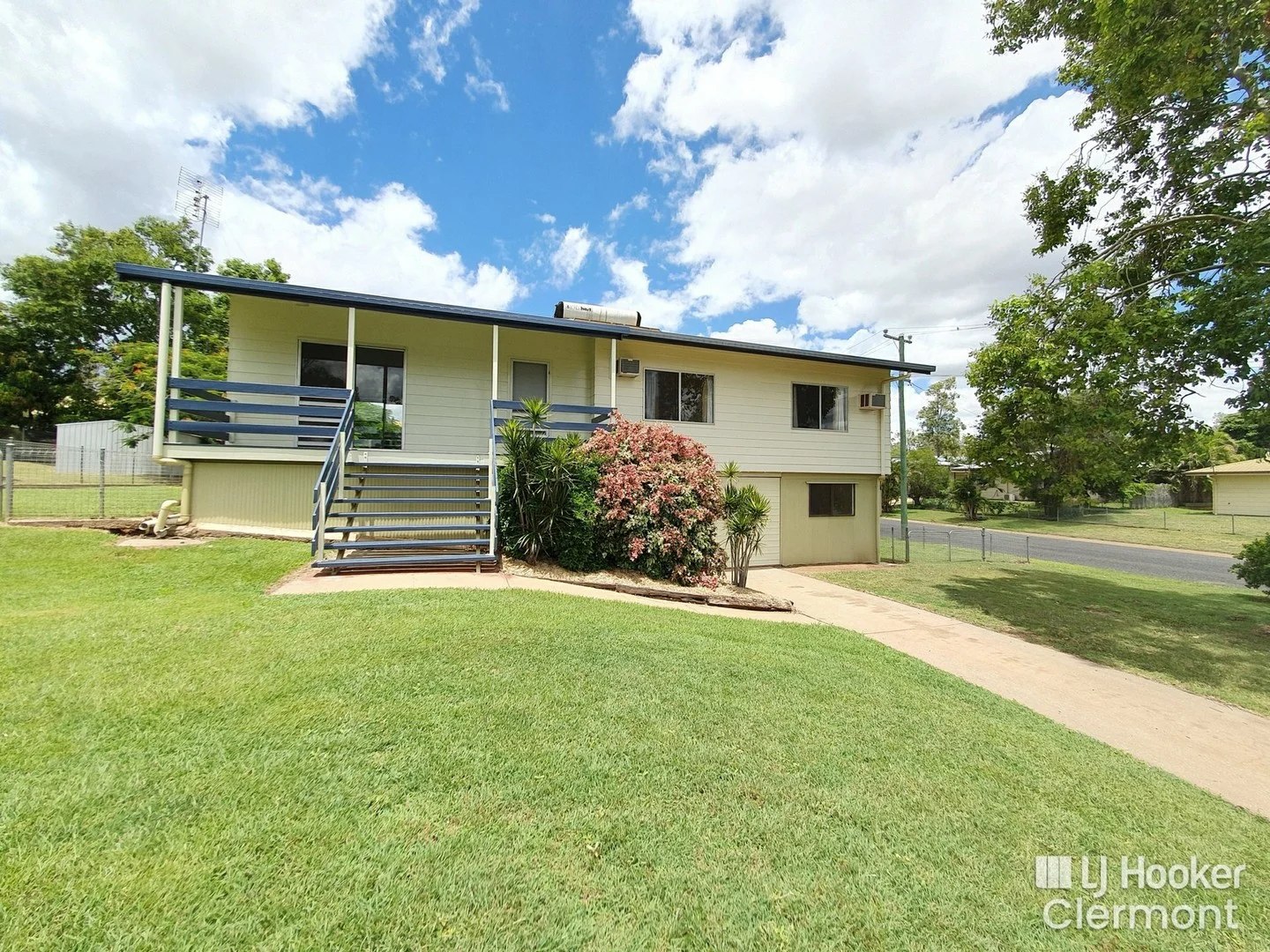 29 Blair Street, Clermont QLD 4721