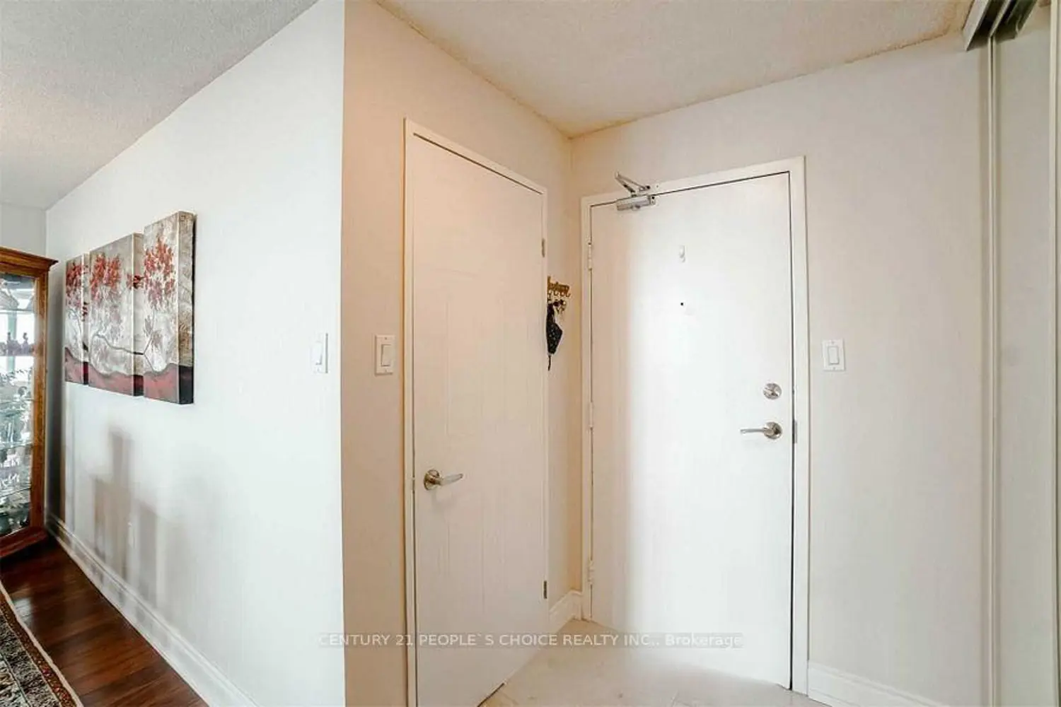 Additional image 4 of 350 Webb Drive 2010