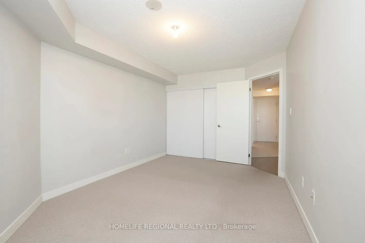 Additional image 12 of 816 Lansdowne Avenue 1015