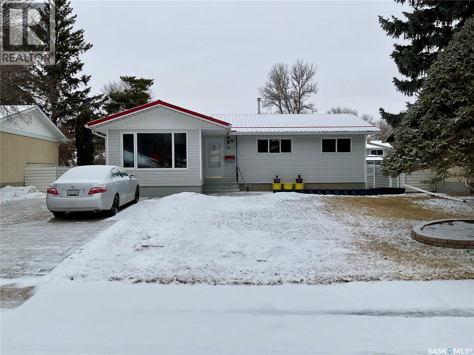 28 Matheson Crescent, Regina, SK, S4R5C4