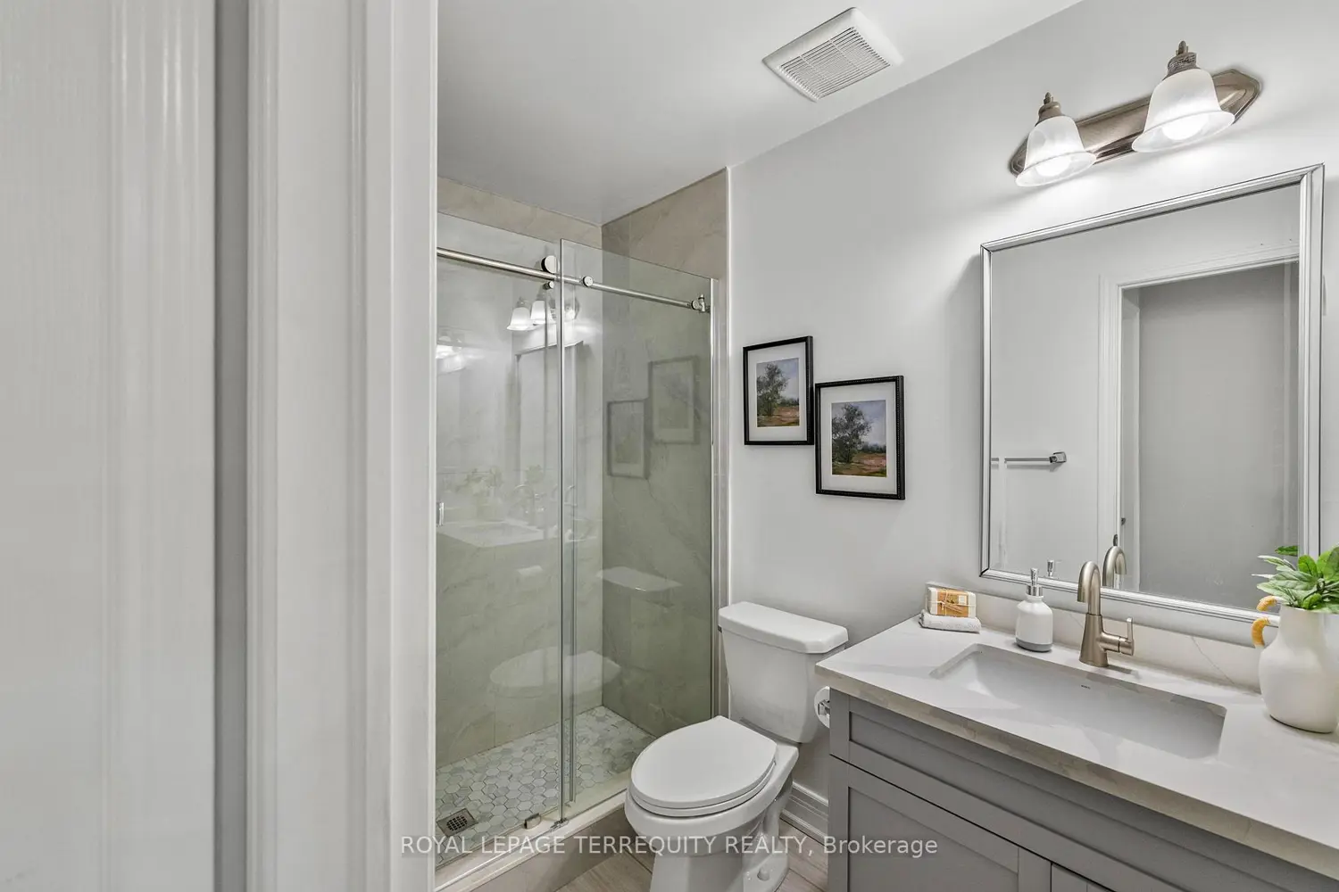 Additional image 10 of 1058 Clipper Lane