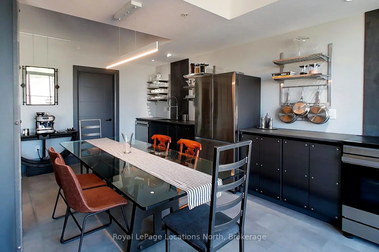 Additional image 11 of 1 Shipyard Lane 303