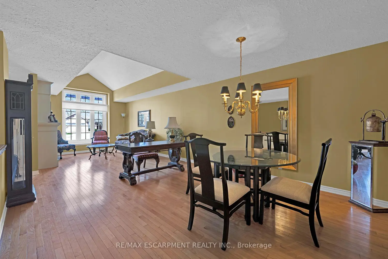 Additional image 3 of 1439 Niagara Stone Road 18