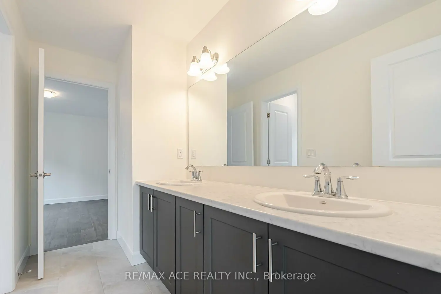 Additional image 12 of 217 O'neil Street