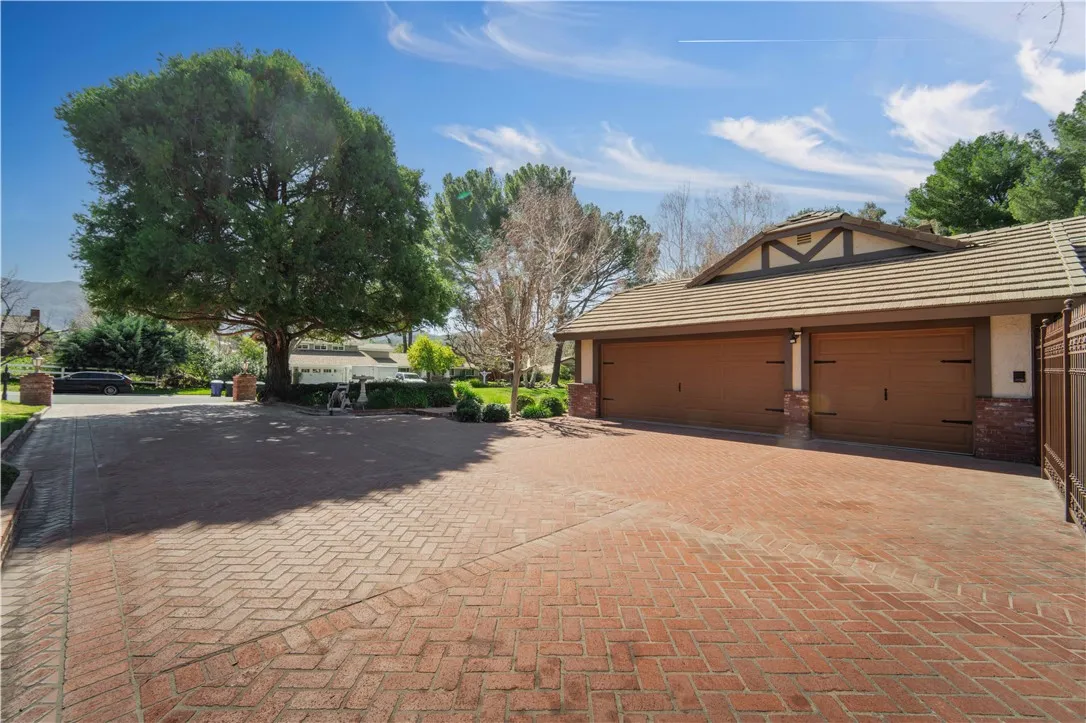 Additional image 109 of 15883 Condor Ridge Rd, Canyon Country, CA 91387