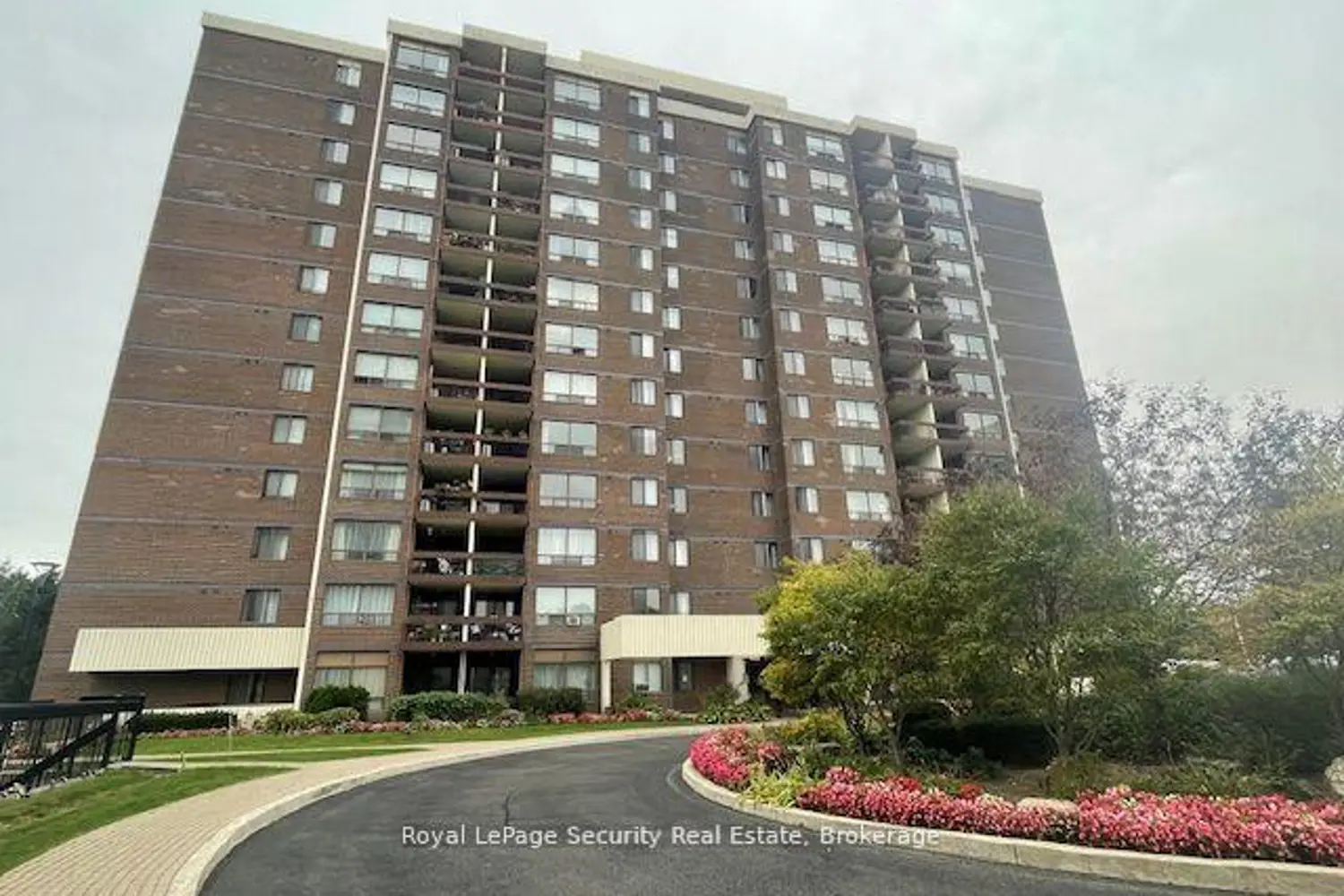 2556 Argyle Road 805