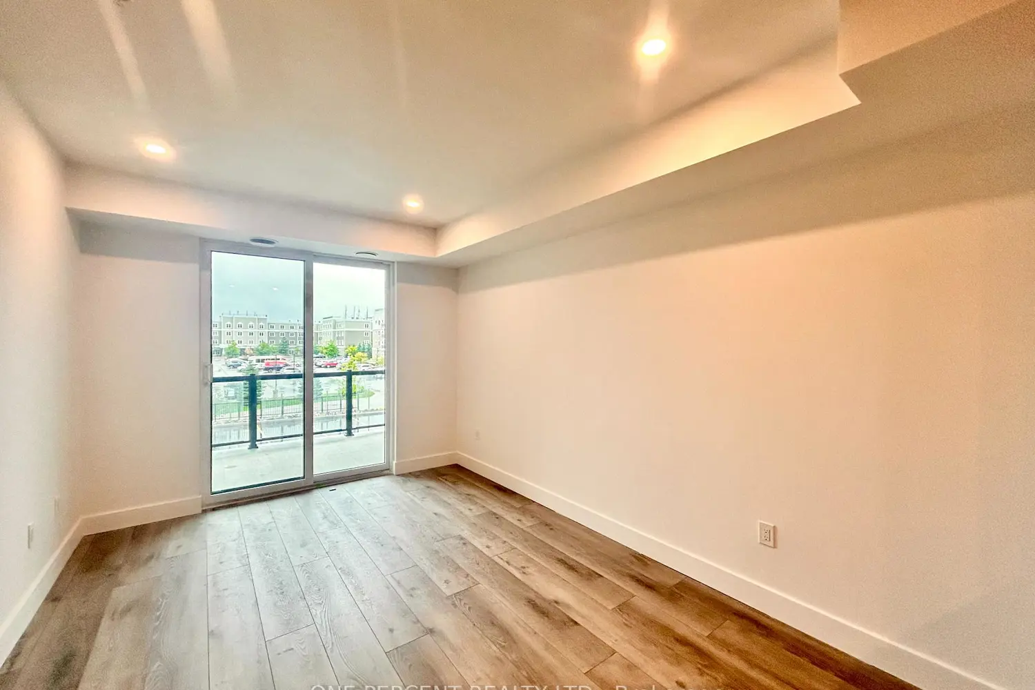 Additional image 14 of 4 Kimberly Lane 226