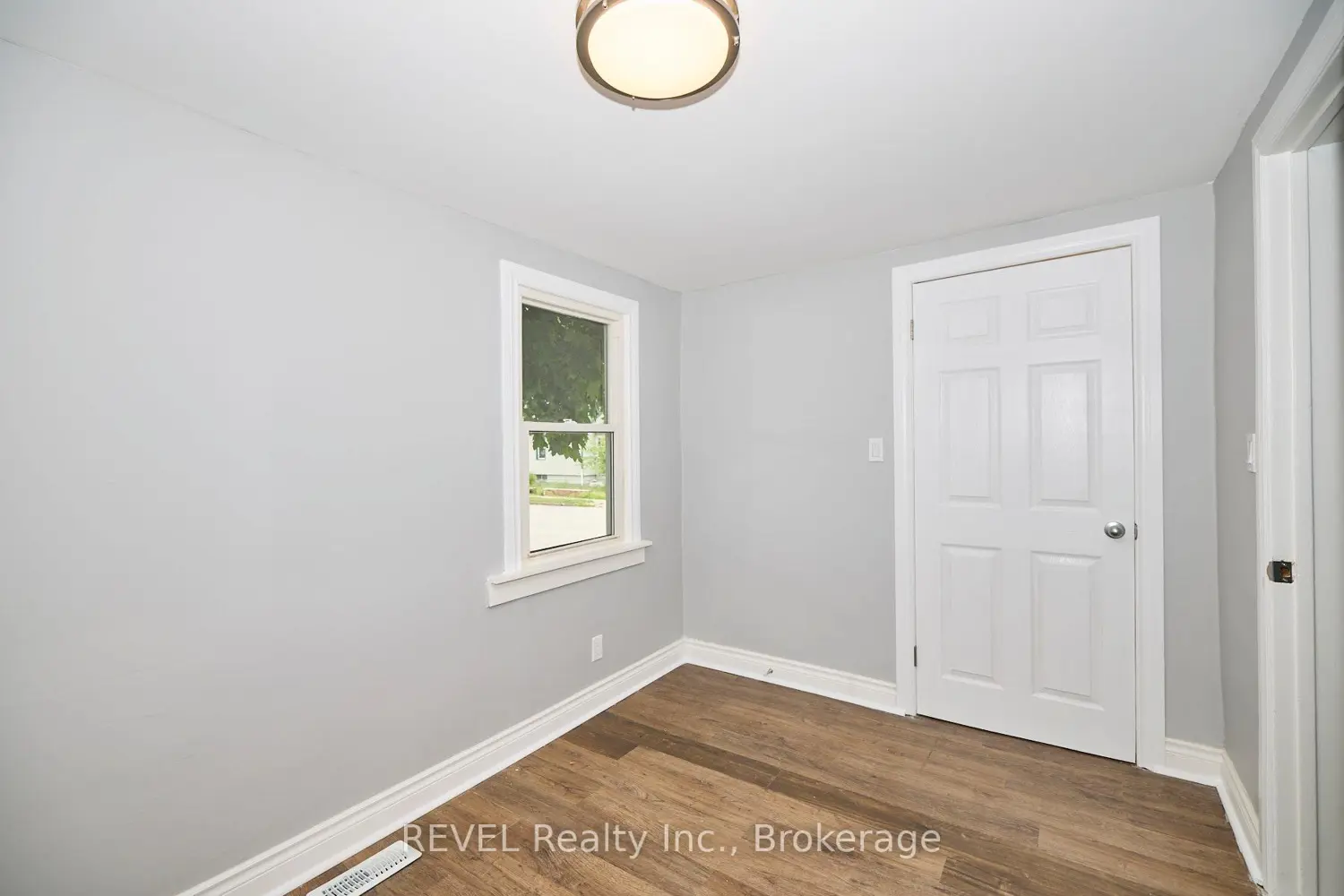 Additional image 4 of 43 Cosby Avenue