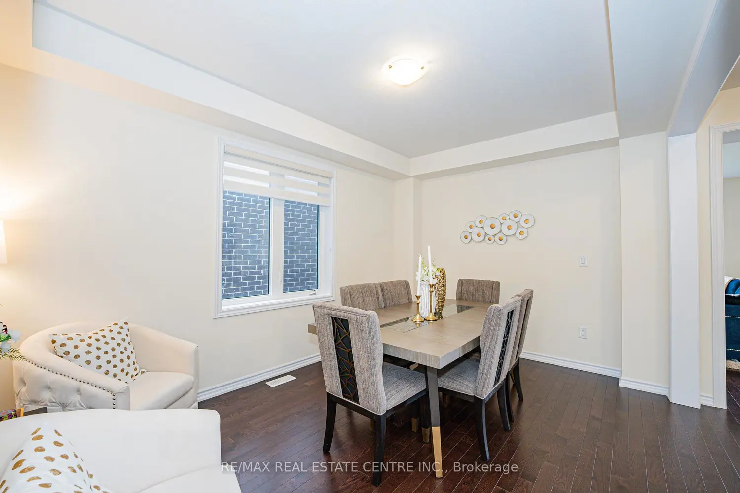 Additional image 2 of 22 Oaktree Drive