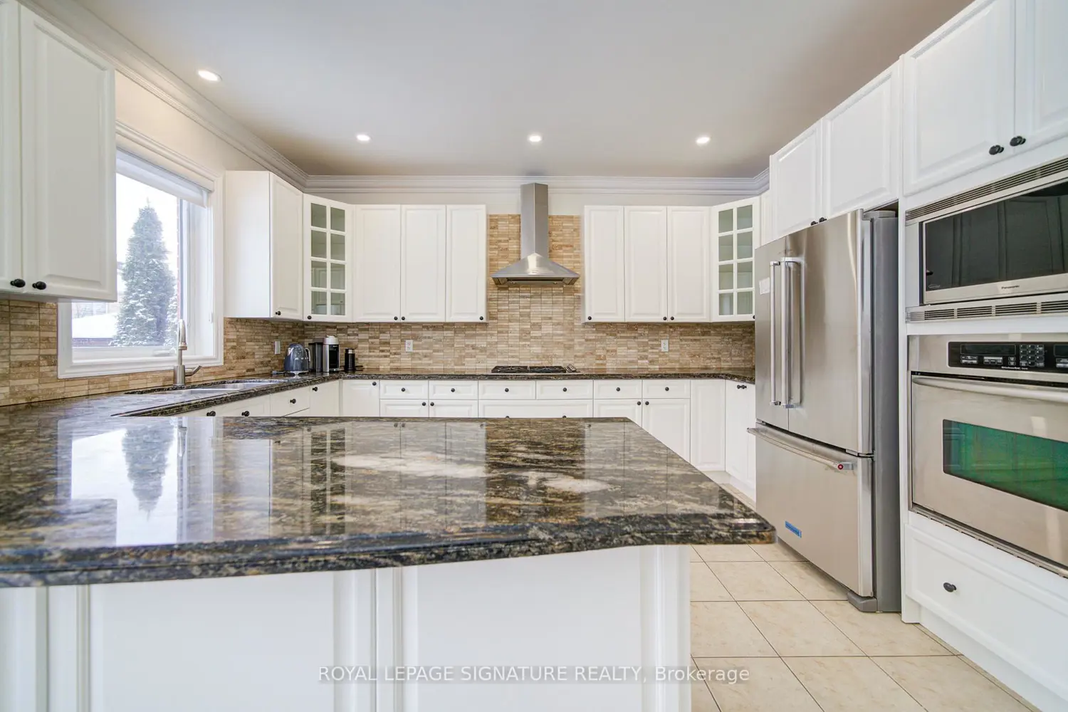 Additional image 16 of 1534 Craigleith Road